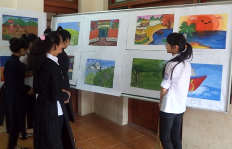 Bế mạc trại sáng tác văn học – mỹ thuật thiếu nhi Bắc Kạn hè 2014